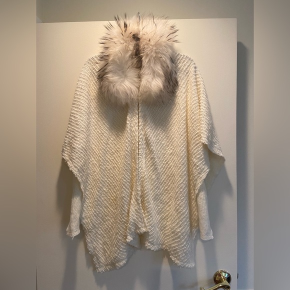 Alice and Olivia fox fur wool cardigan - Picture 4 of 9